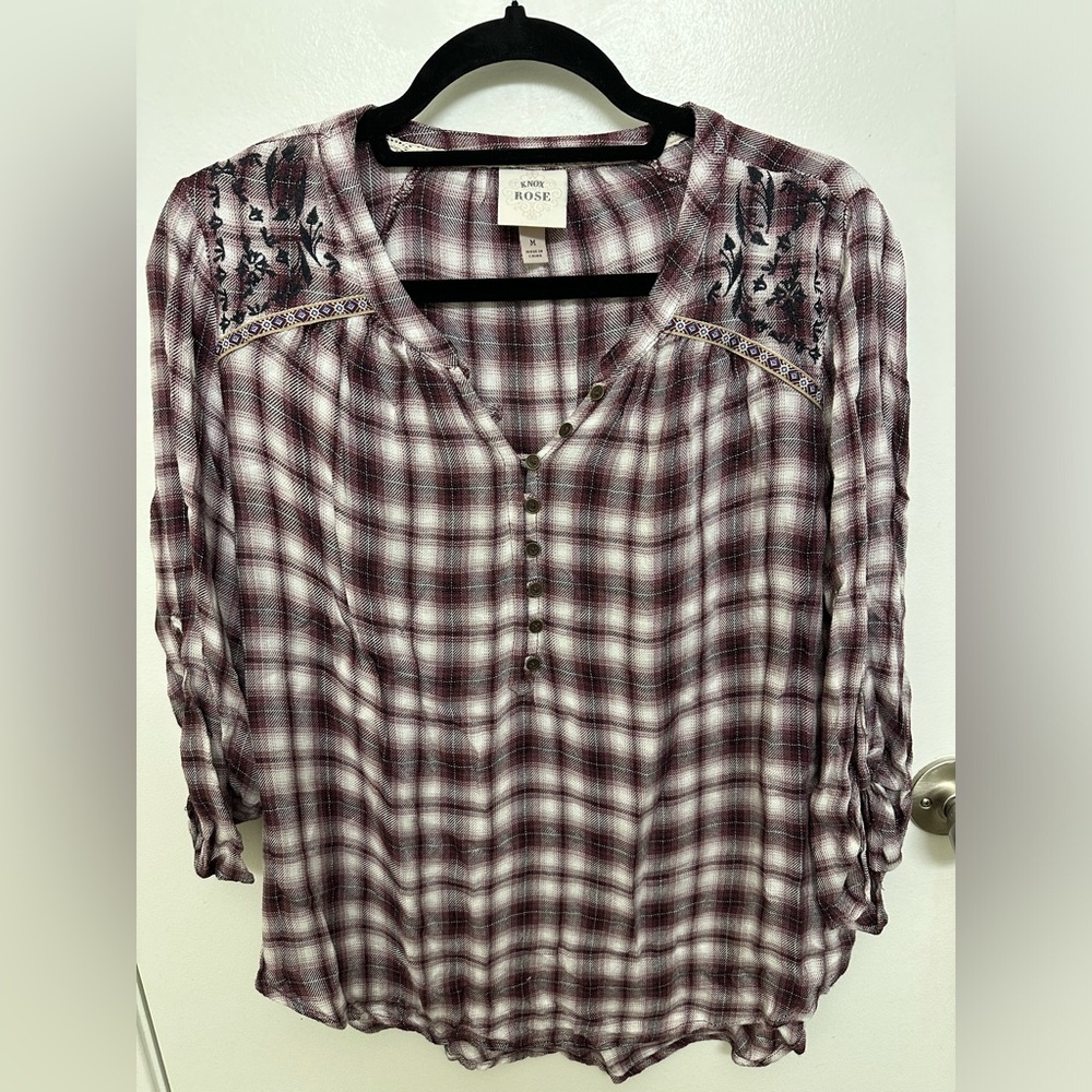 Knox Rose Red & White Plaid Embroidered Top, Size M